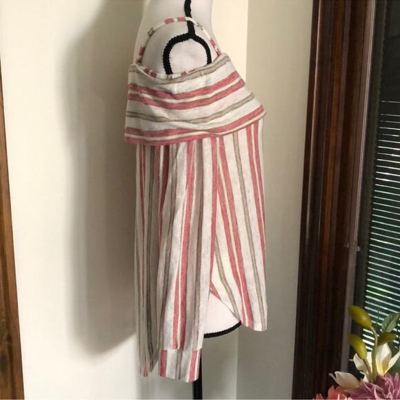 Lavender Fields | Cold Shoulder Long Sleeve Top Size S - Picture 2 of 6